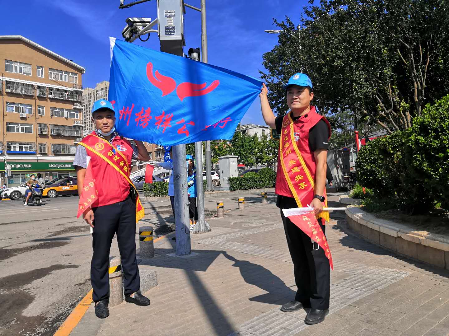 <strong>内射女人操</strong>